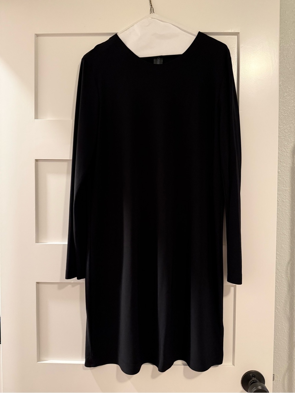 Norma Kamali Black Long-Sleeve Shift Dress